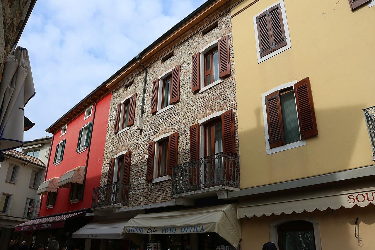 Aurora Sirmione Appartamenti المظهر الخارجي الصورة